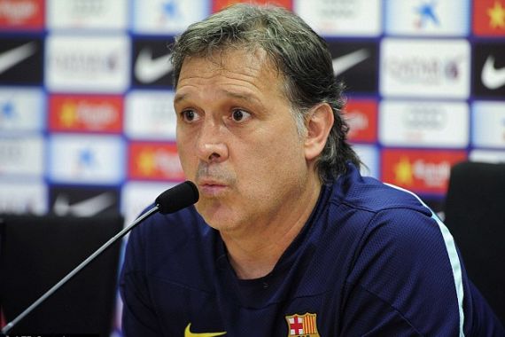 Tata Simpan Teka-Teki Masa Depannya di Barca - JPNN.COM