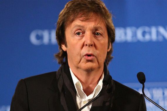 Sakit, Paul McCartney Lanjutkan Tur Bulan Depan - JPNN.COM