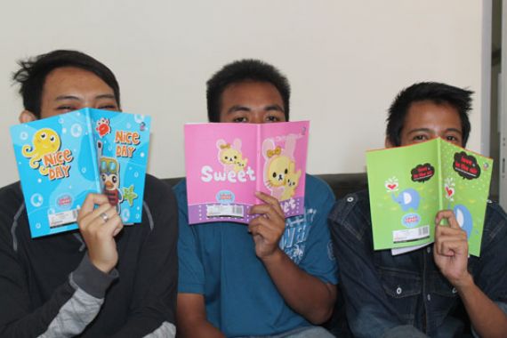 Bawa Buku sejak Ditahan, Deg-degan Tunggu Pengumuman - JPNN.COM