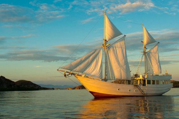 Makassar Buat Perahu Pinisi Untuk ke Tanah Suci - JPNN.COM