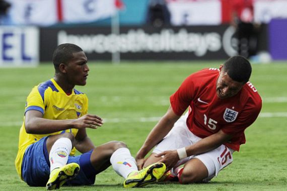 Peluang Chamberlain Tampil di Brasil Kian Kecil - JPNN.COM