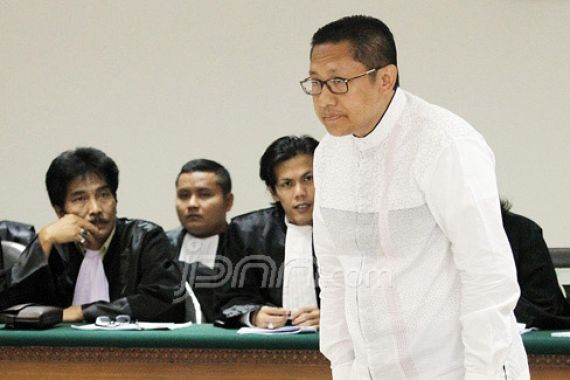 Anas Sangkal Kasih Uang ke Peserta Kongres Demokrat - JPNN.COM