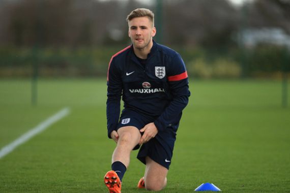 Dirayu Gaji Besar, Luke Shaw Terima Tawaran Manchester United - JPNN.COM