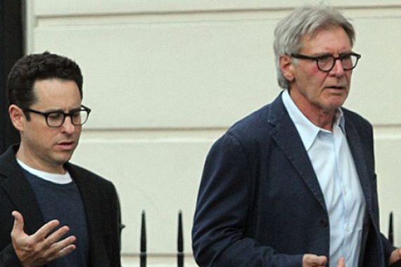 Harrison Ford Cedera saat Syuting Star Wars - JPNN.COM