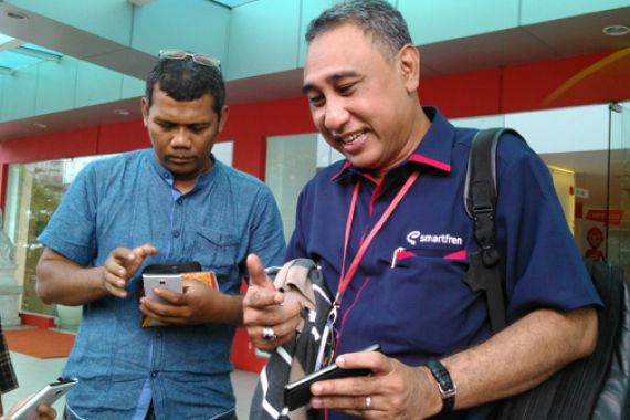 Menguji Kekuatan Sinyal Smartfren - JPNN.COM