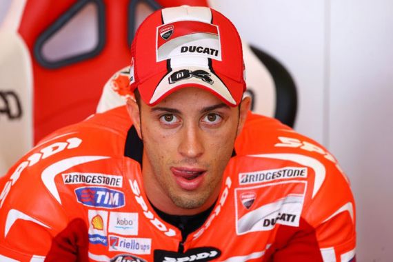 Dovizioso Galau Pilih Ducati Atau Suzuki - JPNN.COM