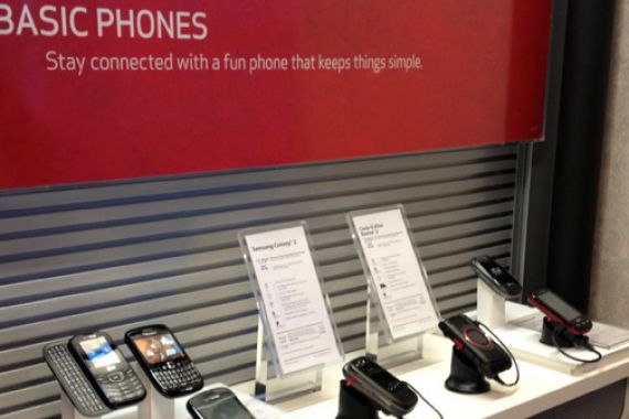 2016, Basic Phone Mulai Ditinggalkan - JPNN.COM