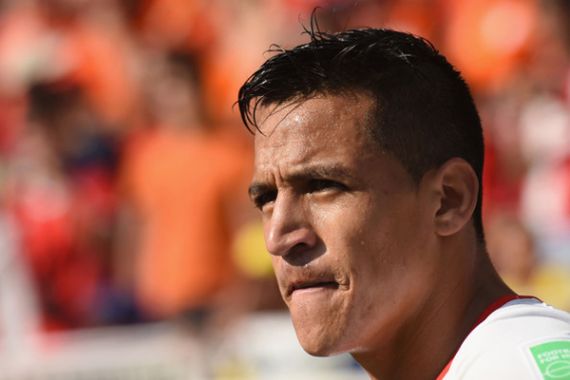 Lawan Brasil, Alexis Sanchez Khawatirkan Wasit - JPNN.COM