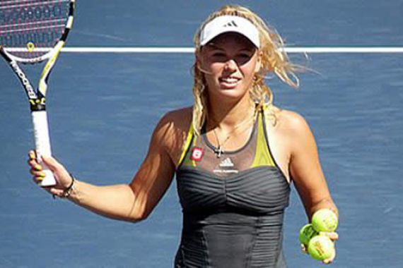 Wozniacki Bangkit, Li Na Terlempar - JPNN.COM