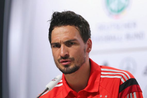 Pulih dari Flu, Hummels Siap Lawan Prancis - JPNN.COM