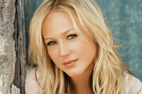 Jewel Kilcher Curhat Soal Perceraian di Blognya - JPNN.COM