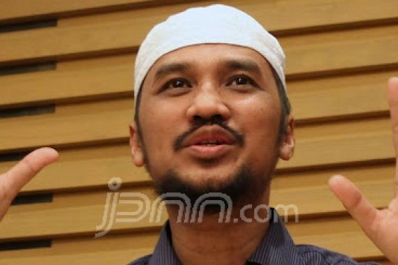 Abraham Samad Tak Percaya Hitung Cepat - JPNN.COM