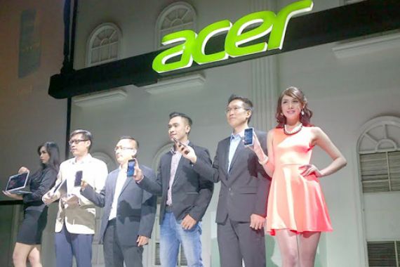 Acer Luncurkan Smartphone Tiga Slot Sim Card - JPNN.COM