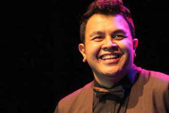 Bagi Tulus, Momen Emosional Hasilkan Lagu - JPNN.COM