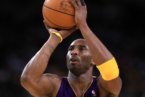 Kobe Takut Jalani Kehidupan Usai Pensiun - JPNN.COM