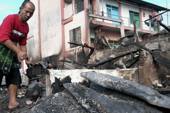 Idul Fitri, Lima Rumah Terbakar di Kota Bekasi - JPNN.COM