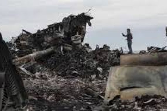 Ukraina: MH17 Dihancurkan Pecahan Peluru dari Rudal - JPNN.COM