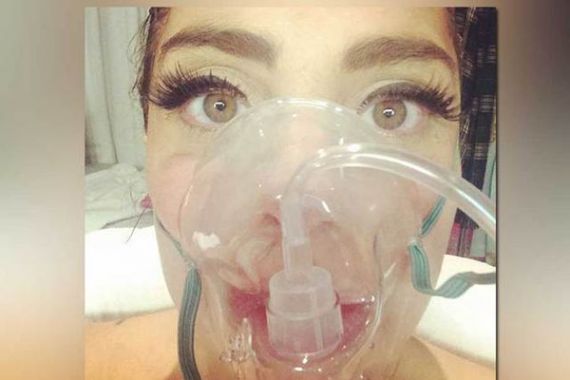 Kekurangan Oksigen, Lady Gaga Masuk Rumah Sakit - JPNN.COM