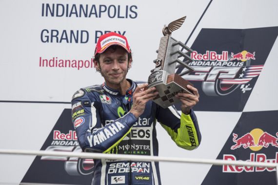 Rossi Pembalap Pertama Raih 4000 Poin di Kelas Premier - JPNN.COM