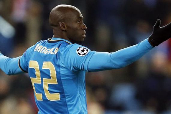 City Boyong Eliaquim Mangala ke Etihad - JPNN.COM