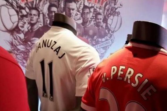 Nomor 11 Ryan Giggs Diwariskan ke Januzaj - JPNN.COM