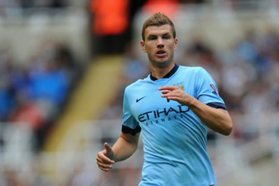 Dzeko Bertahan di Manchester City Hingga 2018 - JPNN.COM