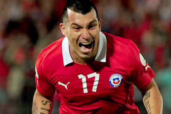 Medel Ogah Disamakan Dengan Legenda Milan - JPNN.COM