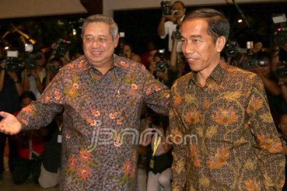 SBY Tolak Permintaan Jokowi Naikkan BBM Biar Impas - JPNN.COM