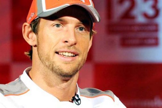 Jenson Button Isyaratkan Pensiun Akhir Musim - JPNN.COM