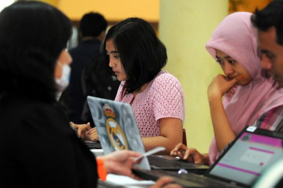 250 Ribuan Pelamar CPNS Sukses Daftar di Portal Nasional - JPNN.COM