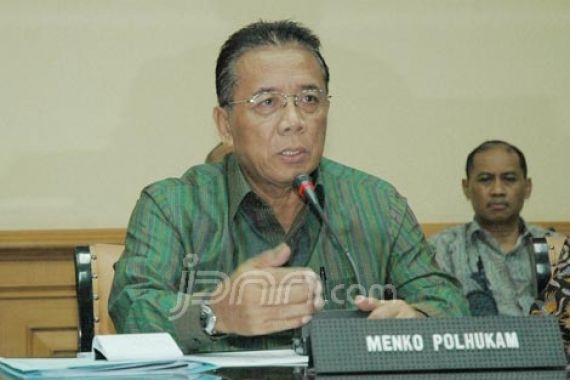 Menkopolhukam Ditugasi Urus Kasus Perwira Polisi di Malaysia - JPNN.COM