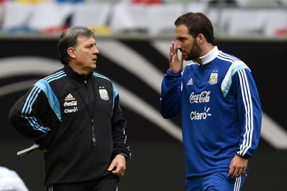 Higuain Absen Bela Argentina Lawan Jerman - JPNN.COM