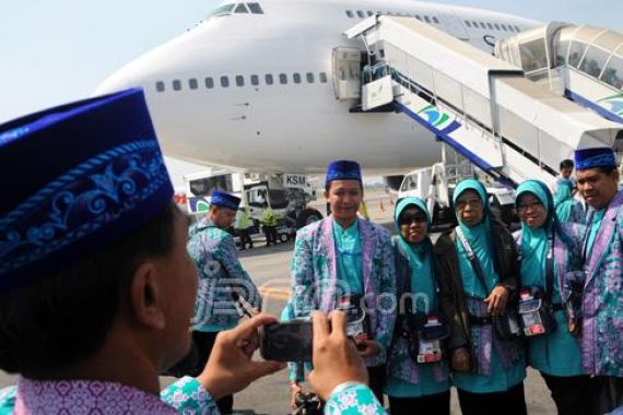 445 Calon Jemaah Haji Kota Tangerang Diberangkatkan - JPNN.COM