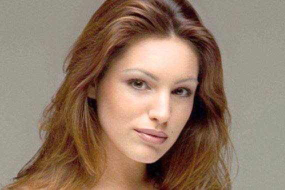 Kelly Brook Ditinggal Pacar Usai Keguguran - JPNN.COM