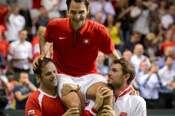 Federer Bawa Swiss Tantang Prancis di Final - JPNN.COM