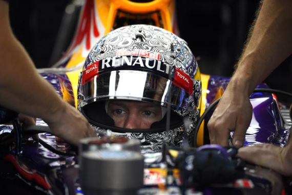 Vettel Buru Quattrick di Singapura - JPNN.COM