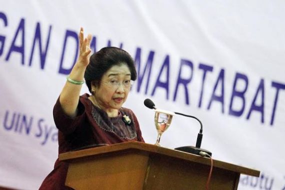 Megawati Terkejut Diminta Bersedia Jadi Ketum PDIP Lagi - JPNN.COM