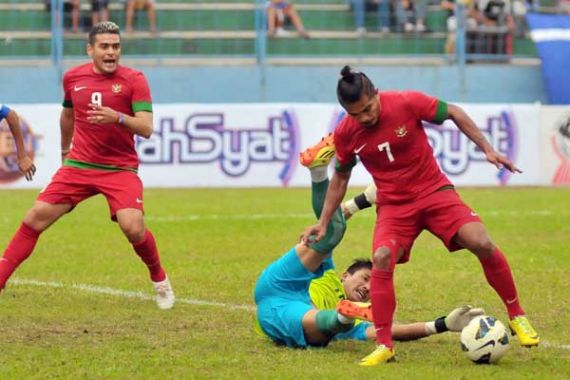 Timnas Kalahkan Kamboja Lewat Gol Penalti - JPNN.COM