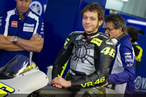 Celaka di Aragon, Rossi Cuma Sedikit Pusing - JPNN.COM