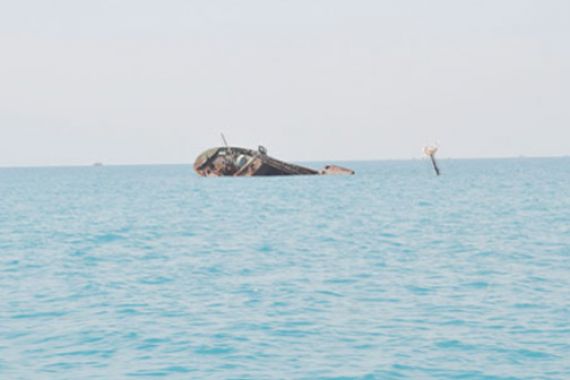 Titik Penyelaman di Bangkai Kapal Pulau Ketawai - JPNN.COM