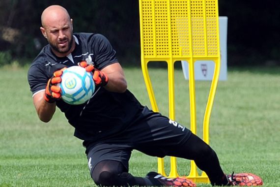 Main Lawan Tim Amatir, Reina Cedera Betis - JPNN.COM