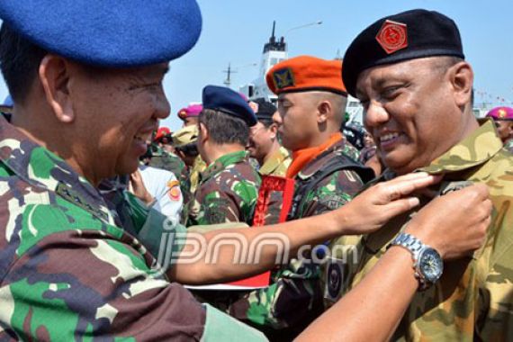 Gubernur Gorontalo Jadi Warga Kehormatan TNI - JPNN.COM