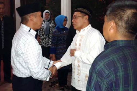 Pangdam VII Wirabuana Melayat ke Rumah Duka Istri Jenderal Jusuf - JPNN.COM