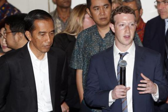 Jokowi Gembira Blusukan Bersama Mark Zuckerberg - JPNN.COM