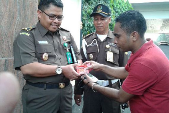 Pil Kuat Buat Kejagung agar Berani Usut Dugaan Pelanggar HAM - JPNN.COM