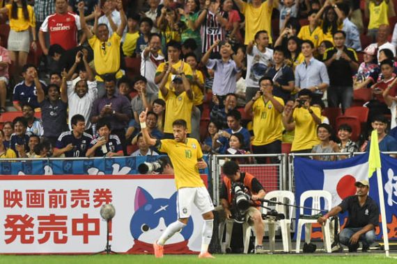 Neymar 4 Gol, Brasil Gunduli Jepang - JPNN.COM