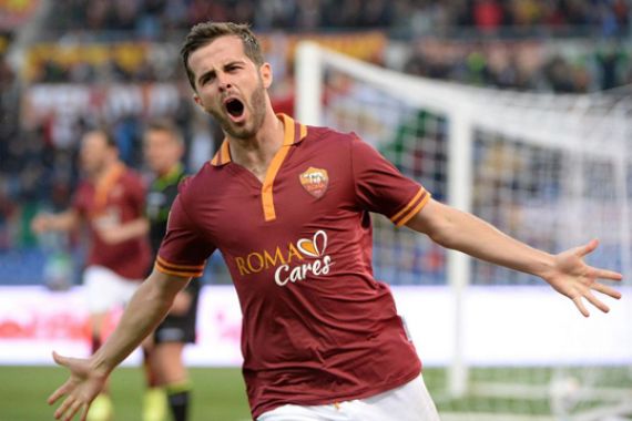 Betah di Roma, Pjanic Abaikan Tim Besar Eropa - JPNN.COM