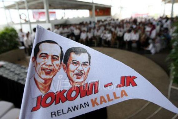 Relawan dari Daerah Berdatangan ke Jakarta Arak Jokowi-JK - JPNN.COM