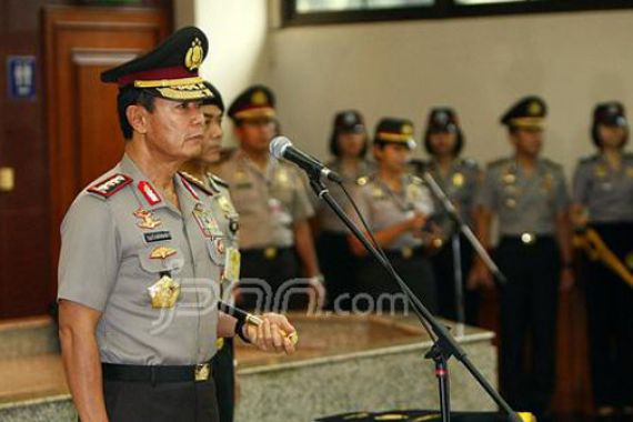 22 Perwira Tinggi Polri Naik Pangkat - JPNN.COM