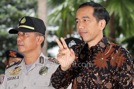 Jokowi Larang Media tak Sebut Calon Menteri Bermasalah - JPNN.COM